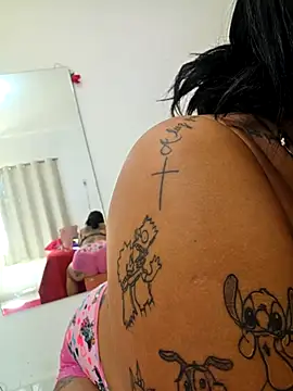 millacavalona09 online show from 04/01/26, 01:41