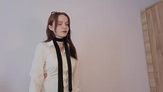 JoselynNeave online show from 03/27/26, 08:26