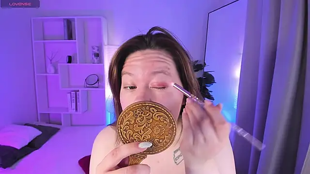 Vanessa ama online show from 04/02/26, 07:44