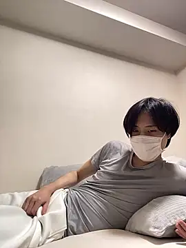 youta200 online show from 04/04/26, 01:48