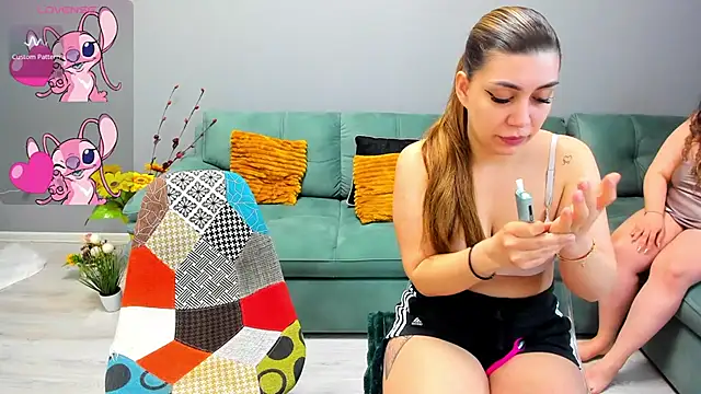 CurlyMaddie online show from 03/29/26, 10:48