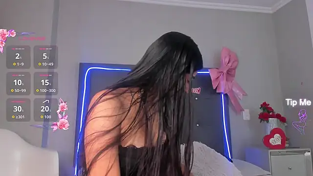 Snapshot of mia_gomez7 chatting on 03/27/26, 12:38 mia gomez7 online show from 03/27/26, 12:38