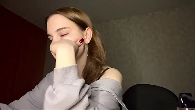 Snapshot of SageFennell chatting on 04/03/26, 07:56 SageFennell online show from 04/03/26, 07:56