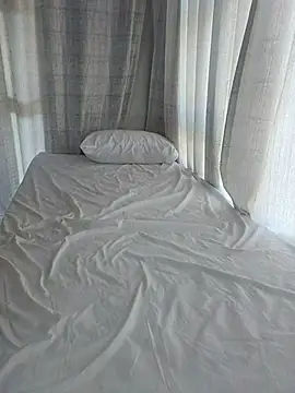 Baeboo83 online show from 03/29/26, 11:43