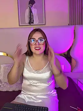 Renata Jones1 online show from 03/28/26, 01:54