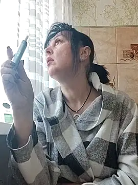 Snapshot of HelgaDennis chatting on 03/23/26, 07:45 HelgaDennis online show from 03/23/26, 07:45