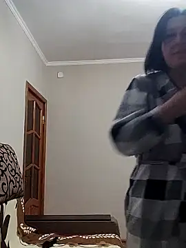 Snapshot of HelgaDennis chatting on 03/30/26, 06:20 HelgaDennis online show from 03/30/26, 06:20