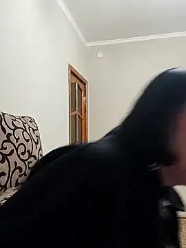 Snapshot of HelgaDennis chatting on 04/05/26, 01:47 HelgaDennis online show from 04/05/26, 01:47