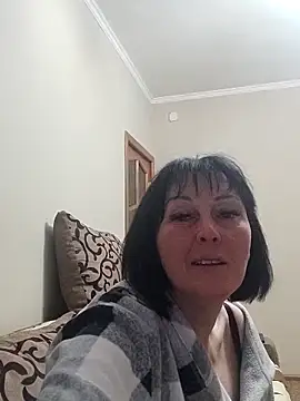 Snapshot of HelgaDennis chatting on 04/07/26, 07:25 HelgaDennis online show from 04/07/26, 07:25