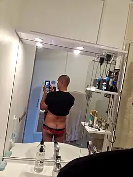 Justfunfree online show from 04/10/26, 02:00