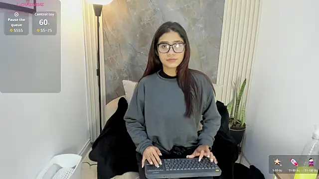 alina sauvage online show from 03/30/26, 12:17