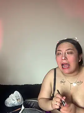 Snapshot of -Zoe_Jack- chatting on 04/07/26, 01:22 -Zoe Jack- online show from 04/07/26, 01:22