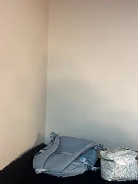 Snapshot of -Zoe_Jack- chatting on 04/16/26, 01:12 -Zoe Jack- online show from 04/16/26, 01:12