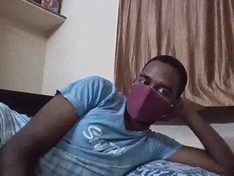 Snapshot of bulls_eye35 chatting on 03/19/26, 06:56 bulls eye35 online show from 03/19/26, 06:56