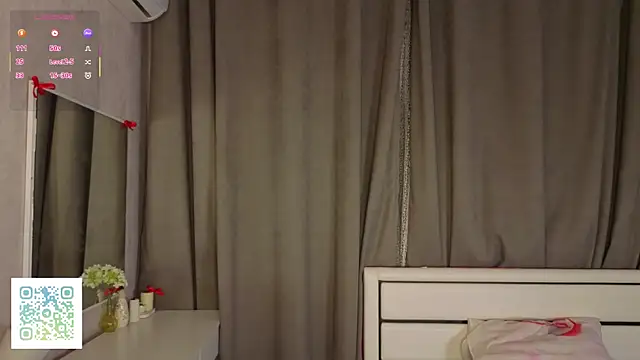 DaynaMacha online show from 04/10/26, 06:12