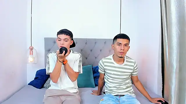 your d0ll1 online show from 04/06/26, 01:12