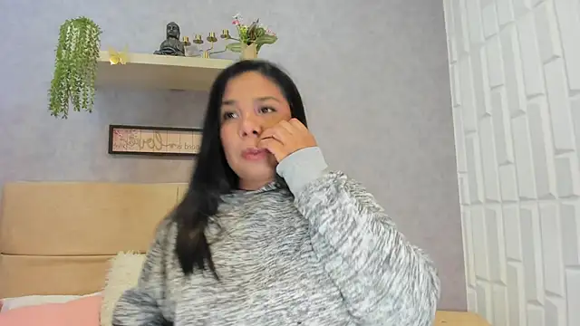 Snapshot of Cloee_evans chatting on 04/15/26, 11:50 Cloee evans online show from 04/15/26, 11:50