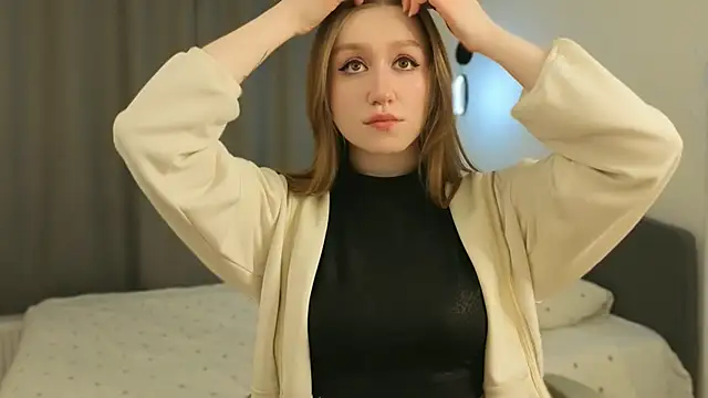 Snapshot of mowalova chatting on 03/19/26, 08:13 mowalova online show from 03/19/26, 08:13