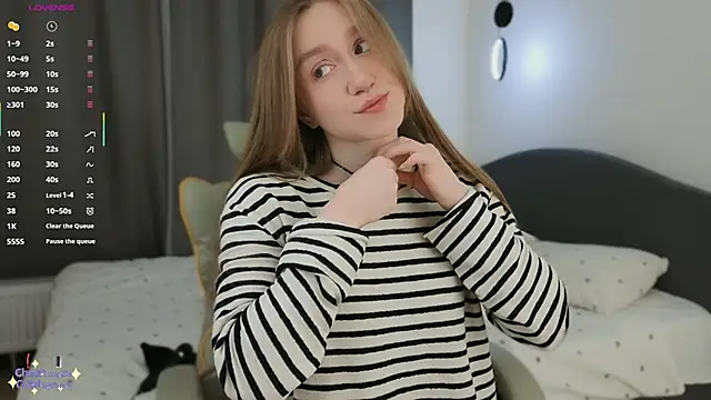 Snapshot of mowalova chatting on 03/27/26, 07:57 mowalova online show from 03/27/26, 07:57