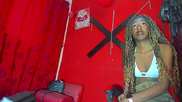 Snapshot of sharlothks chatting on 03/27/26, 08:30 sharlothks online show from 03/27/26, 08:30