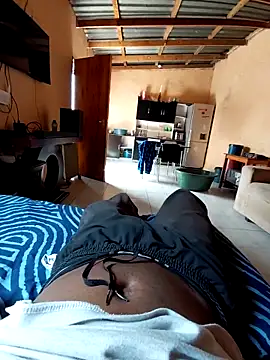 Snapshot of Black_sex- chatting on 03/27/26, 09:21 Black sex- online show from 03/27/26, 09:21