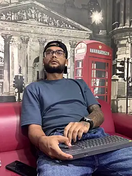 Snapshot of KyleJoss30 chatting on 03/22/26, 09:29 KyleJoss30 online show from 03/22/26, 09:29