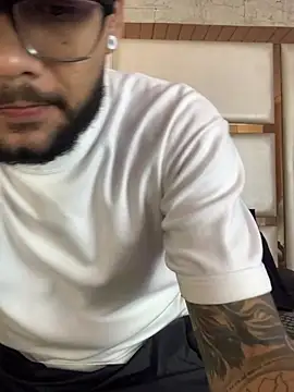 Snapshot of KyleJoss30 chatting on 04/09/26, 09:31 KyleJoss30 online show from 04/09/26, 09:31