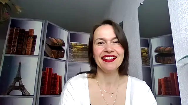 Snapshot of Selena_Moo chatting on 04/06/26, 08:48 Selena Moo online show from 04/06/26, 08:48