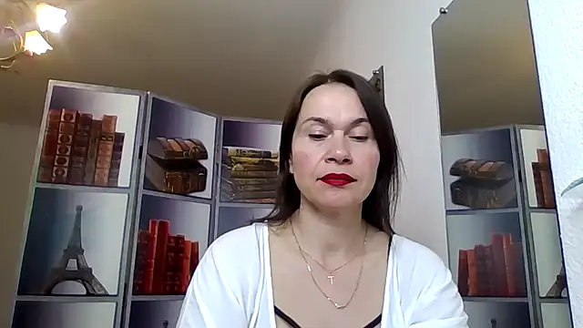 Snapshot of Selena_Moo chatting on 05/03/26, 12:55 Selena Moo online show from 05/03/26, 12:55