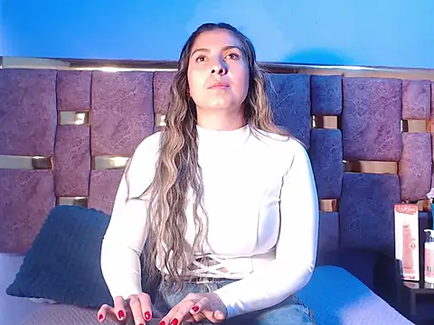 Snapshot of HELLEN_MARK chatting on 03/26/26, 11:38 HELLEN MARK online show from 03/26/26, 11:38