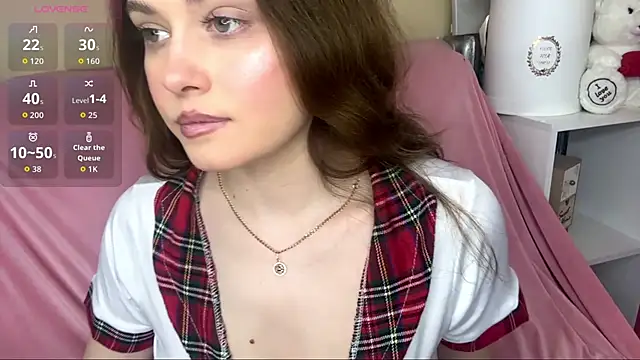 AvroraDisney online show from 04/09/26, 05:07