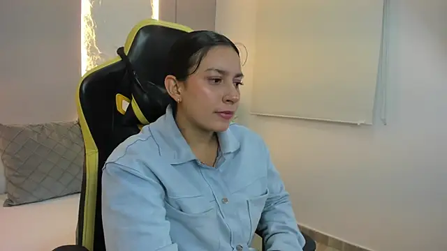 Snapshot of kira_relish chatting on 04/04/26, 11:29 kira relish online show from 04/04/26, 11:29