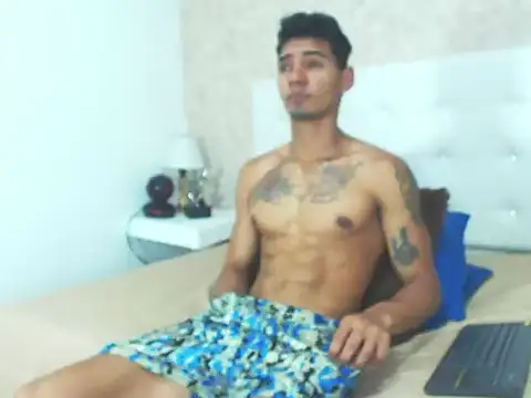 Dominic Blaze online show from 04/08/26, 06:52