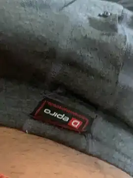 WeepyInsignia online show from 03/26/26, 10:54