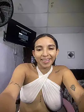 Blowjob-Queen  online show from 05/13/26, 03:04