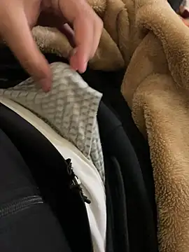 Snapshot of yassineamri chatting on 04/15/26, 07:43 yassineamri online show from 04/15/26, 07:43