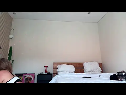 ViviGoddess online show from 03/23/26, 12:25