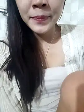 Personality-girl- online show from 04/04/26, 02:21