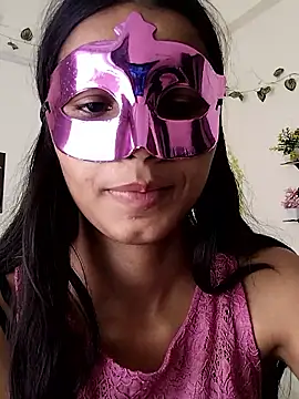 SUZI 777 online show from 04/18/26, 11:03