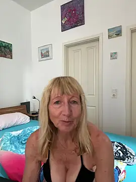 MatureKim online show from 07/18/26, 04:00