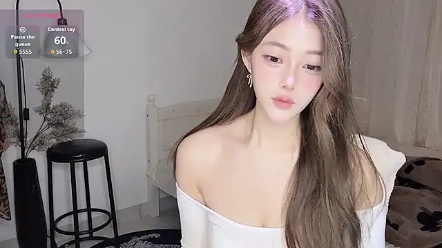 ceekie-77 online show from 04/09/26, 11:10