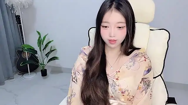 Yukiy8877 online show from 04/04/26, 10:29