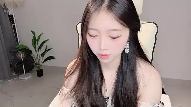 Yukiy8877 online show from 04/11/26, 01:10