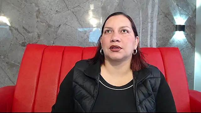 mia coral1 online show from 03/27/26, 09:14