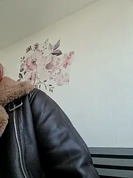 EvaThorn online show from 03/24/26, 06:51