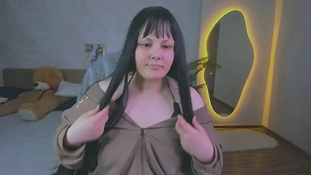 -HwasaMoore online show from 03/27/26, 08:52