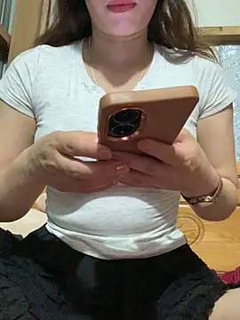 Snapshot of Zinii99 chatting on 03/24/26, 01:38 Zinii99 online show from 03/24/26, 01:38