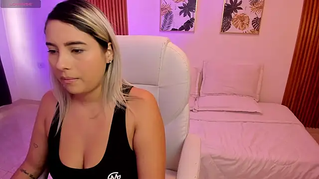 shadixa Luxxx online show from 04/13/26, 01:49