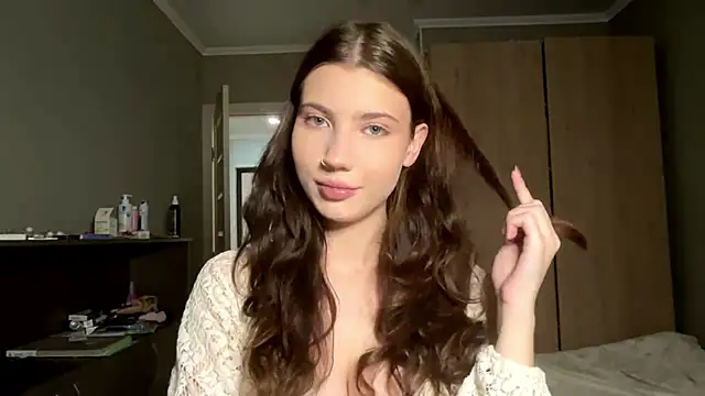 Snapshot of ShandyTreys chatting on 04/03/26, 12:03 ShandyTreys online show from 04/03/26, 12:03