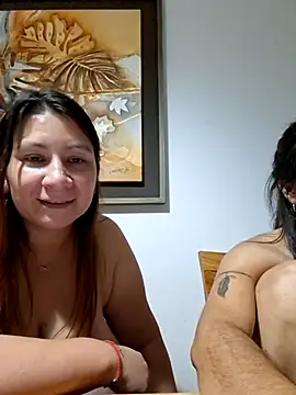 Gia-and-Lara online show from 04/09/26, 12:32